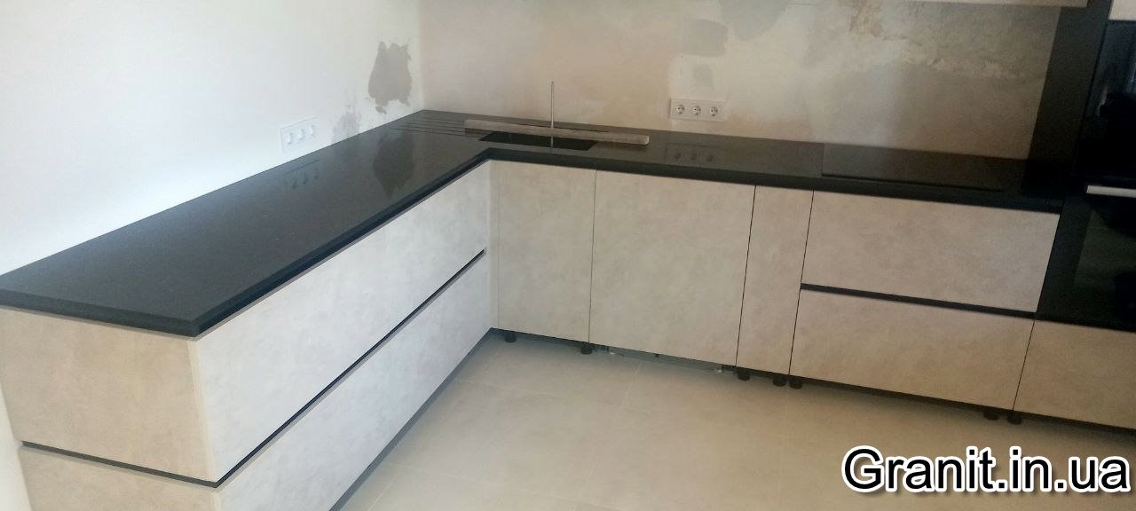 Столешница из кварца Руан Avant Quartz 1240