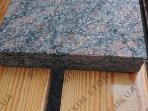 Гранит корнино термообработанный