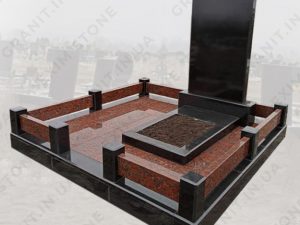 Памятник из габбро и анастасиевского гранита