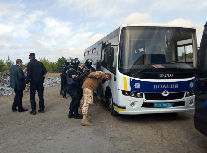 Захват карьера в пгт Головино