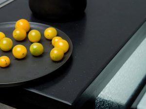 Jet Black 3100 Caesarstone001_Granit.in.ua