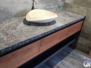 Столешница в ванной Caesarstone 6003 Granit.in.ua