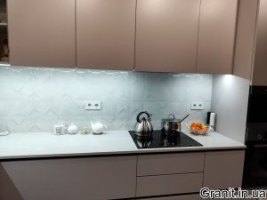 Столешница из кварца Granit.in.ua