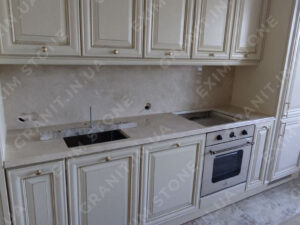 Crema_marfil_Granit.in.ua_EXIMSTONE