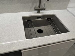 Кварцевый агломерат АТЕМ WHITE 005